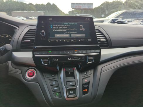 Certified 2026 Honda Odyssey EX-L image 24