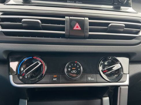 Certified 2021 Kia Seltos LX AWD/4WD image 19