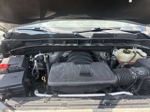 Used 2019 GMC Sierra 1500 SLT w/ SLT Premium Plus Package AWD/4WD image 31