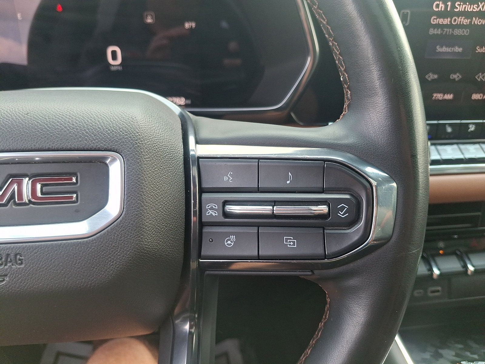 Used 2023 GMC Canyon AT4 w/ AT4 Premium Package AWD/4WD image 22