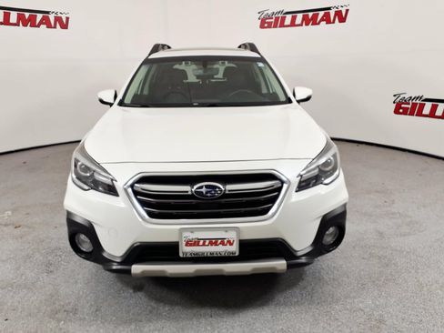 Used 2018 Subaru Outback 2.5i Limited AWD/4WD image 2