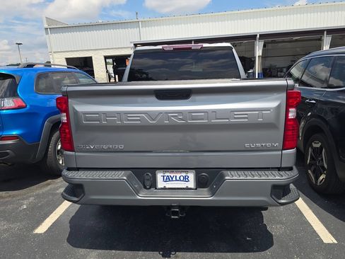 Used 2023 Chevrolet Silverado 1500 Custom RWD image 7
