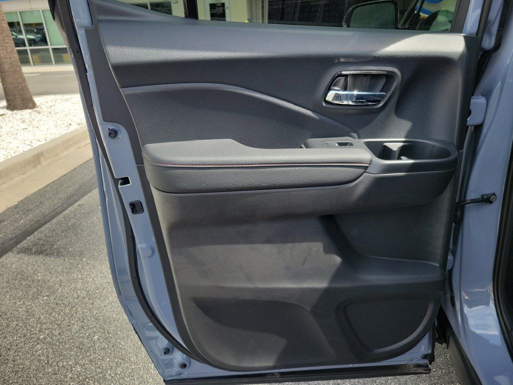 Certified 2026 Honda Ridgeline Black Edition image 10