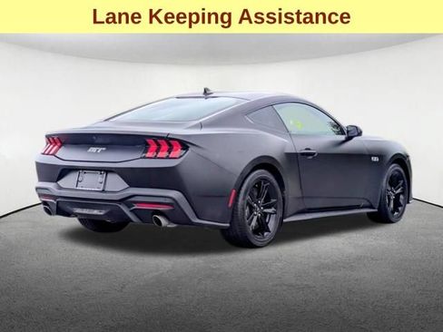 Used 2024 Ford Mustang GT RWD image 5