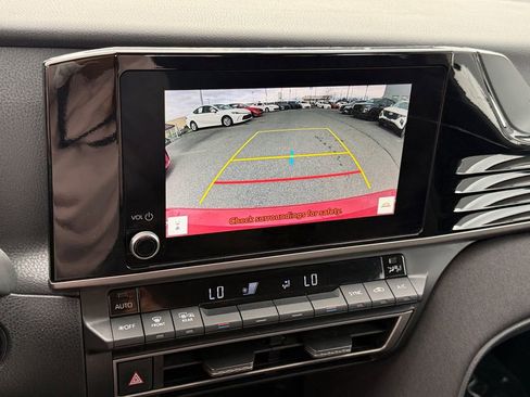 Used 2025 Toyota Camry LE FWD image 22
