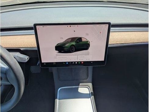 Used 2023 Tesla Model Y Long Range AWD/4WD image 53
