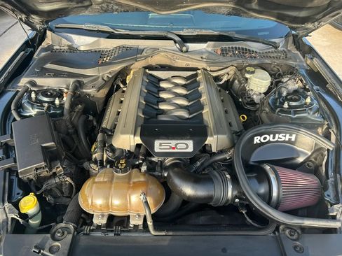 Used 2015 Ford Mustang GT Premium RWD image 31