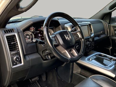 Used 2017 RAM 2500 Limited AWD/4WD image 18
