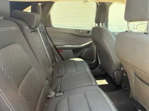 Certified 2025 Ford Escape Active AWD/4WD image 16