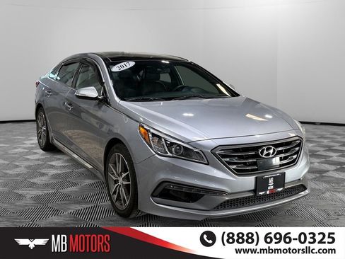 Used 2017 Hyundai Sonata Limited 2.0T image 1