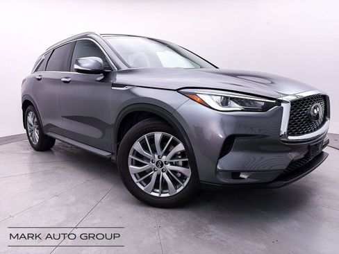 Used 2025 INFINITI QX50 Luxe AWD/4WD image 2