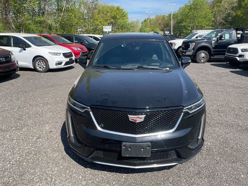 Used 2021 Cadillac XT6 Sport AWD/4WD image 3