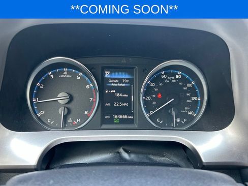 Used 2016 Toyota RAV4 XLE FWD image 11