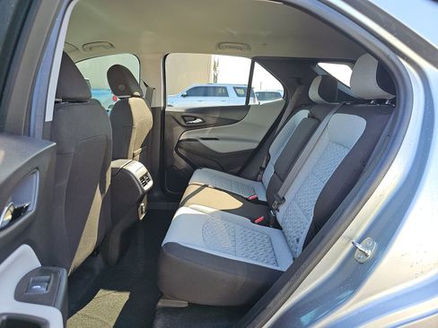 Used 2024 Chevrolet Equinox LS w/ LS Convenience Package image 16