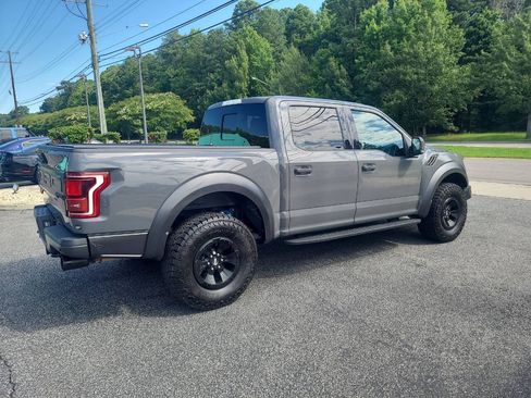 Used 2018 Ford F150 Raptor w/ Equipment Group 802A Luxury AWD/4WD image 7