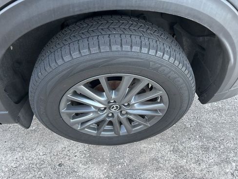 Used 2019 MAZDA CX-5 Touring image 6