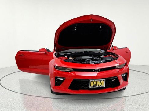 Used 2017 Chevrolet Camaro SS image 12