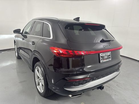 Used 2025 Audi Q5 Premium Plus w/ Premium Plus AWD/4WD image 31