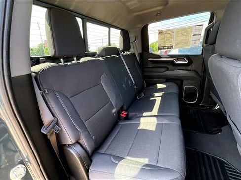 Used 2025 Chevrolet Silverado 1500 LT w/ Safety Package AWD/4WD image 20