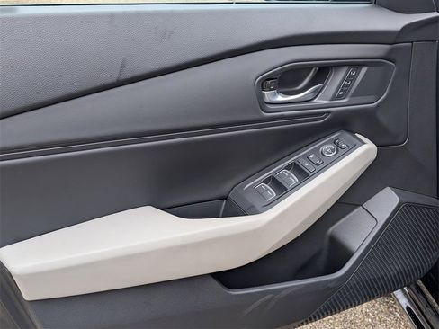 Certified 2024 Honda Accord EX-L image 13