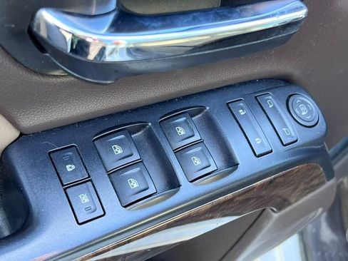 Used 2016 Chevrolet Silverado 1500 LT w/ All Star Edition AWD/4WD image 30
