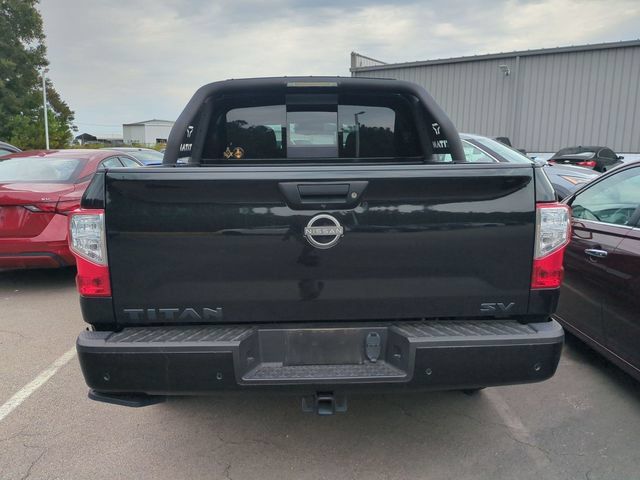 Used 2024 Nissan Titan SV w/ SV Bronze Edition Package RWD image 5