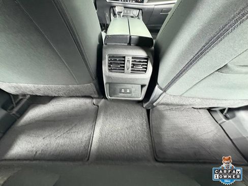 Used 2025 Nissan Rogue SV AWD/4WD image 28