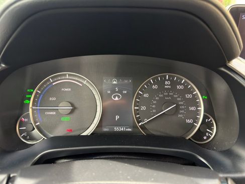 Used 2019 Lexus RX 450h AWD w/ Navigation Package image 38