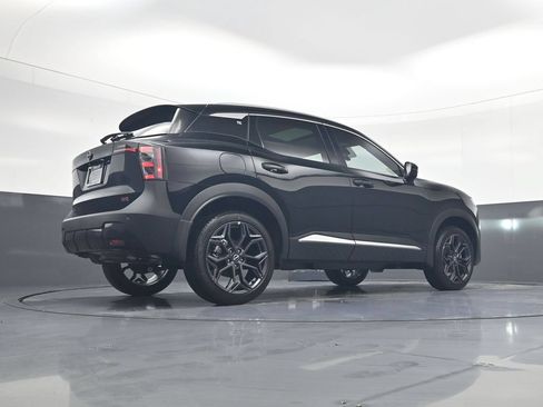 Certified 2026 Nissan Kicks SR w/ SR Premium Package FWD image 22