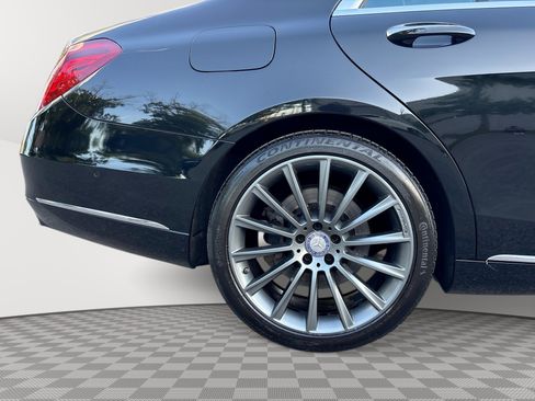 Used 2015 Mercedes-Benz S 550 4MATIC Sedan image 30