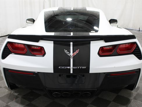 Used 2014 Chevrolet Corvette Stingray Coupe image 25
