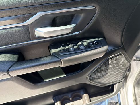 Used 2019 RAM 1500 Big Horn AWD/4WD image 13