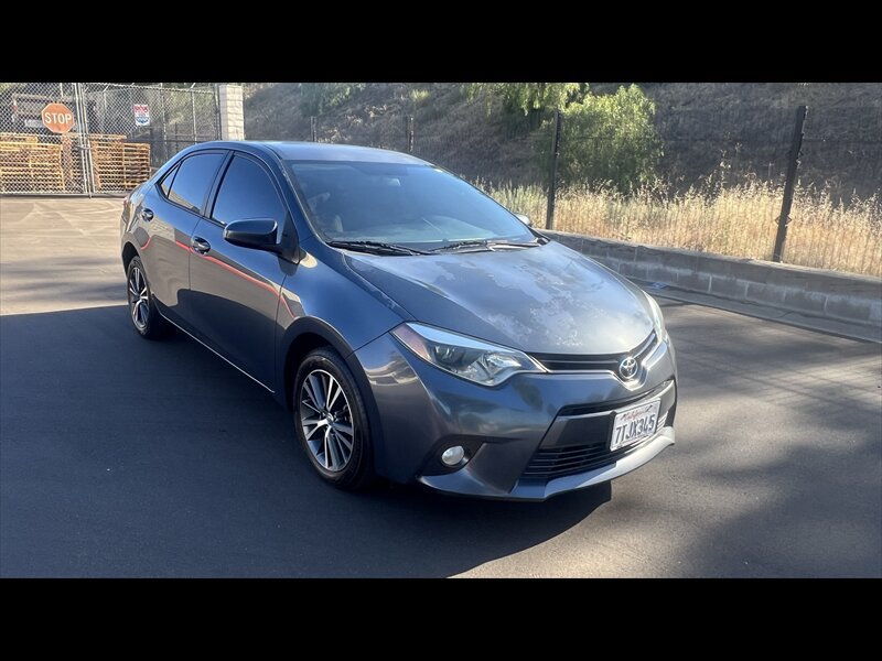 Used 2016 Toyota Corolla LE FWD image 13