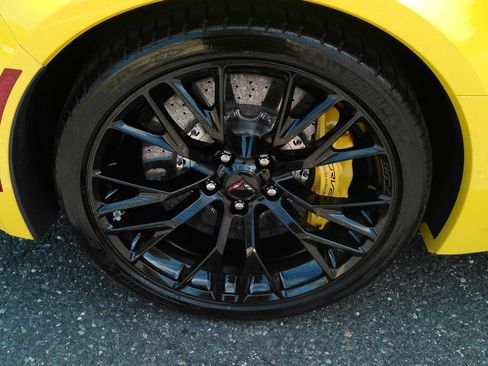 Used 2017 Chevrolet Corvette Z06 RWD image 36