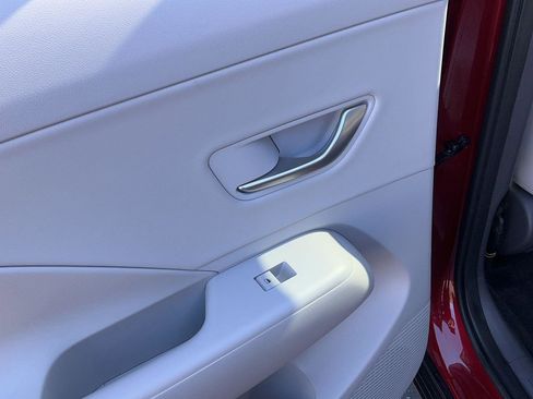 Certified 2024 Hyundai Kona Limited image 27