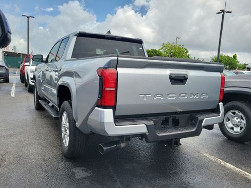 Used 2024 Toyota Tacoma SR5 RWD image 8