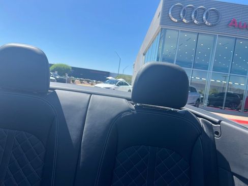 Used 2022 Audi S5 Premium w/ Convenience Package AWD/4WD image 4
