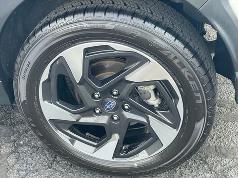 Used 2024 Subaru Crosstrek 2.5i Limited AWD/4WD image 29