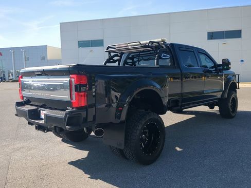 Used 2024 Ford F350 Platinum image 13
