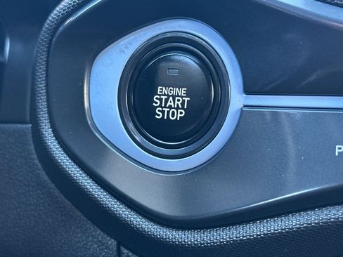 Used 2022 Hyundai Veloster N image 21