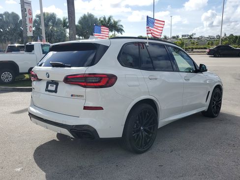 Used 2021 BMW X5 M50i w/ Premium Package image 5