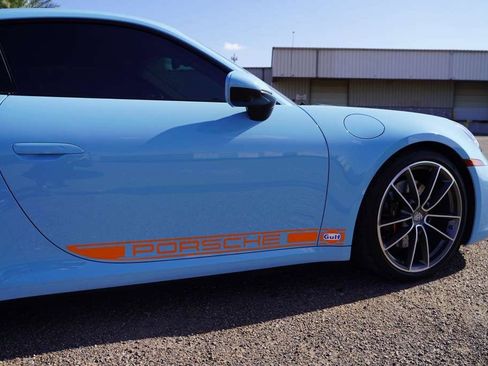 Used 2024 Porsche 911 Carrera 4S image 3