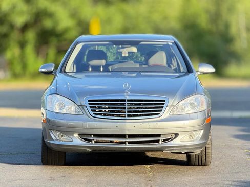 Used 2009 Mercedes-Benz S 550 image 2