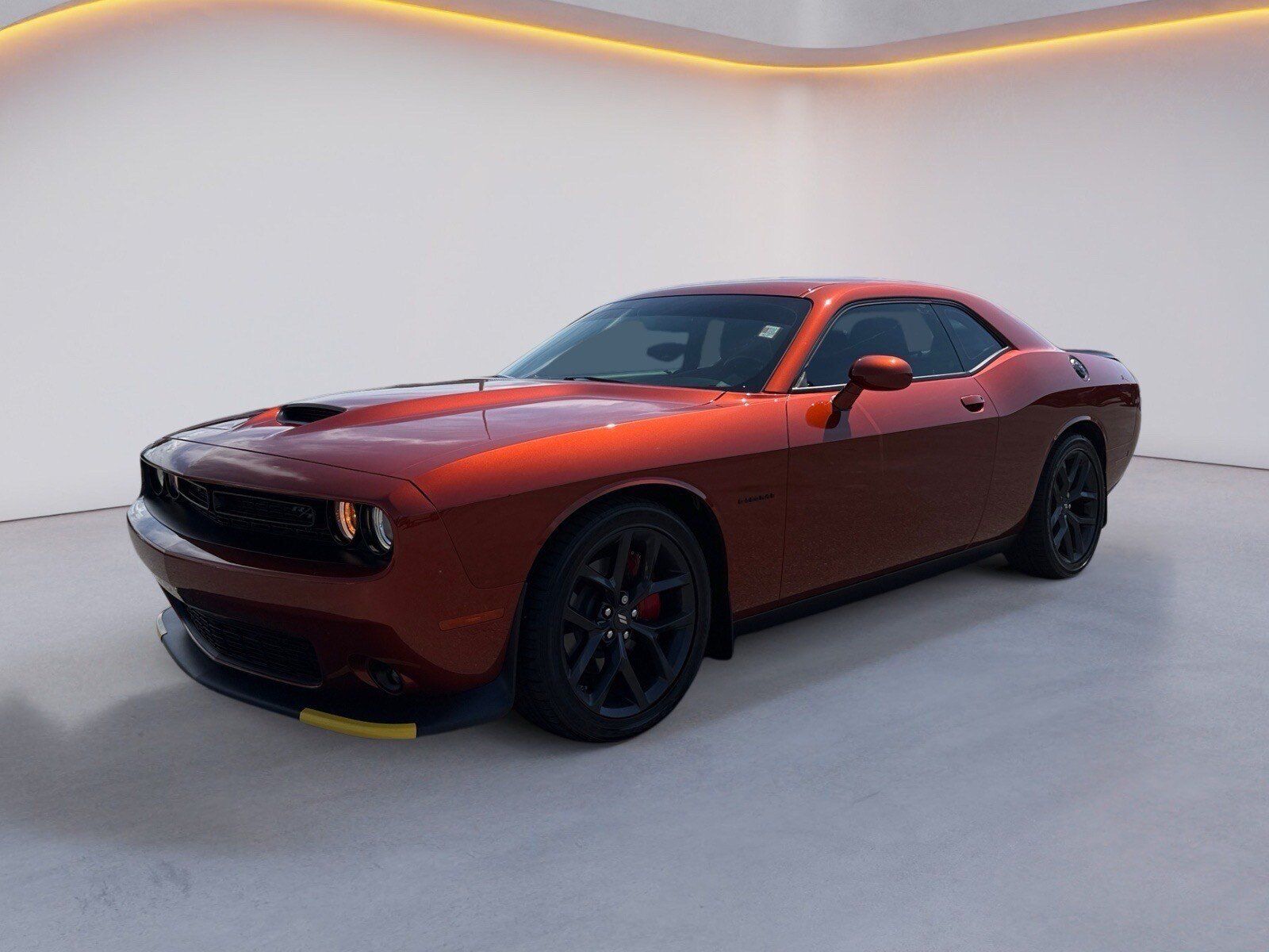 Used 2022 Dodge Challenger R/T w/ Plus Package RWD image 7