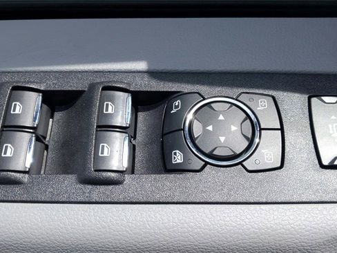 Used 2022 Ford F450 Limited w/ FX4 Off-Road Package image 16