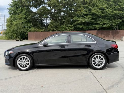 Used 2019 Mercedes-Benz A 220 4MATIC image 18
