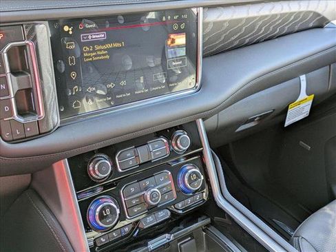 New 2024 GMC Yukon XL Denali w/ Advanced Technology Package image 12