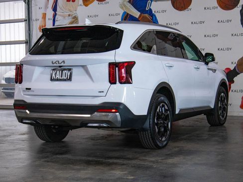 New 2025 Kia Sorento S w/ Panoramic Sunroof Package image 26
