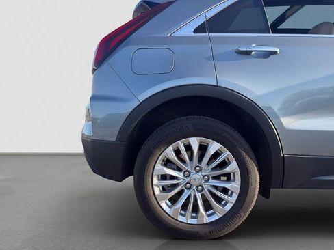 Used 2024 Cadillac XT4 Luxury w/ Cold Weather Package image 23