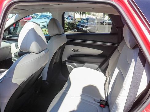 Used 2022 Hyundai Tucson SEL w/ Convenience + Premium Package AWD/4WD image 23